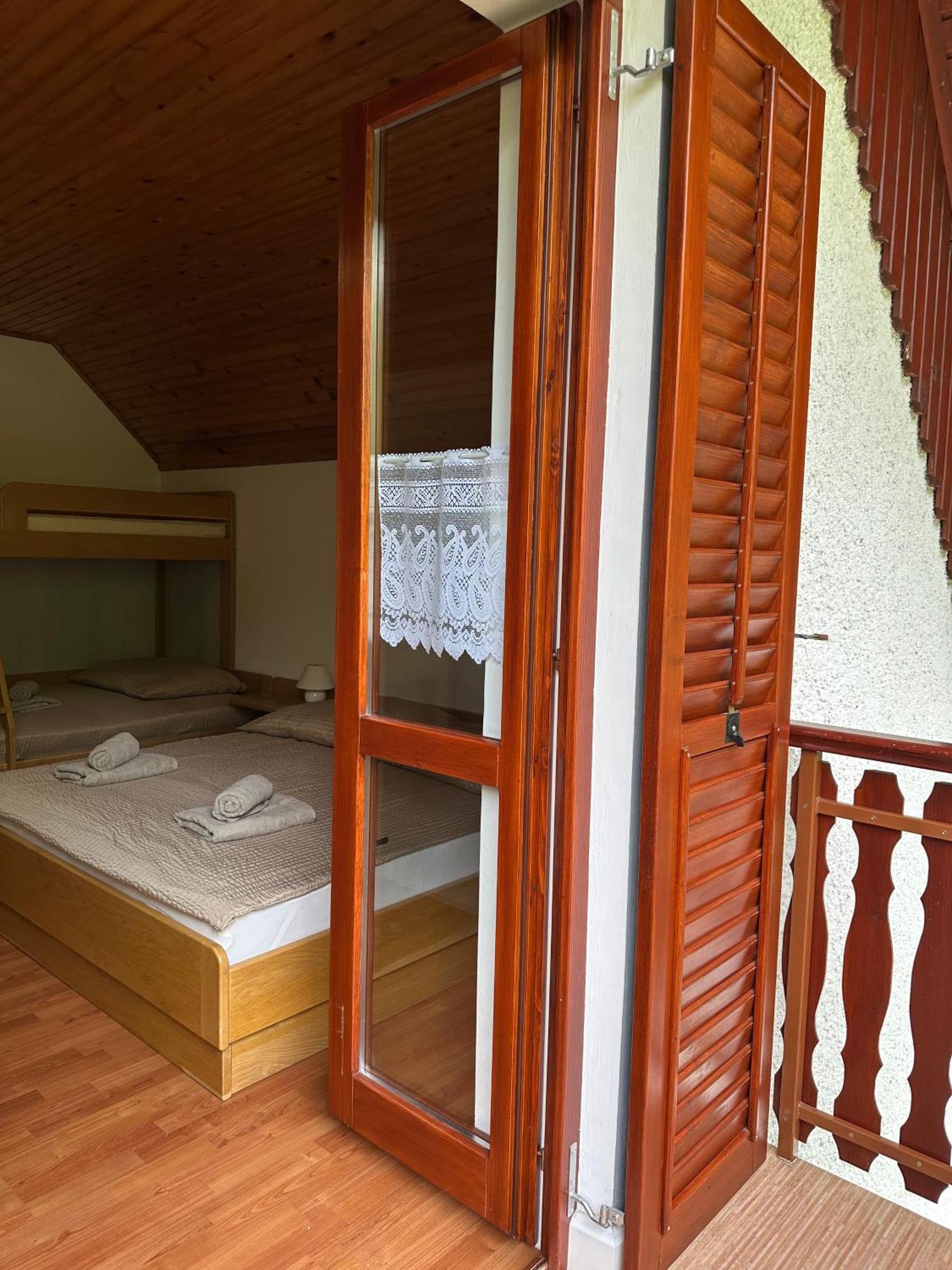 Apartment Jozi Soča Oda fotoğraf